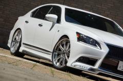 滋賀県中古車　レクサス ＬＳ ＬＳ600ｈ　Ｆスポーツ