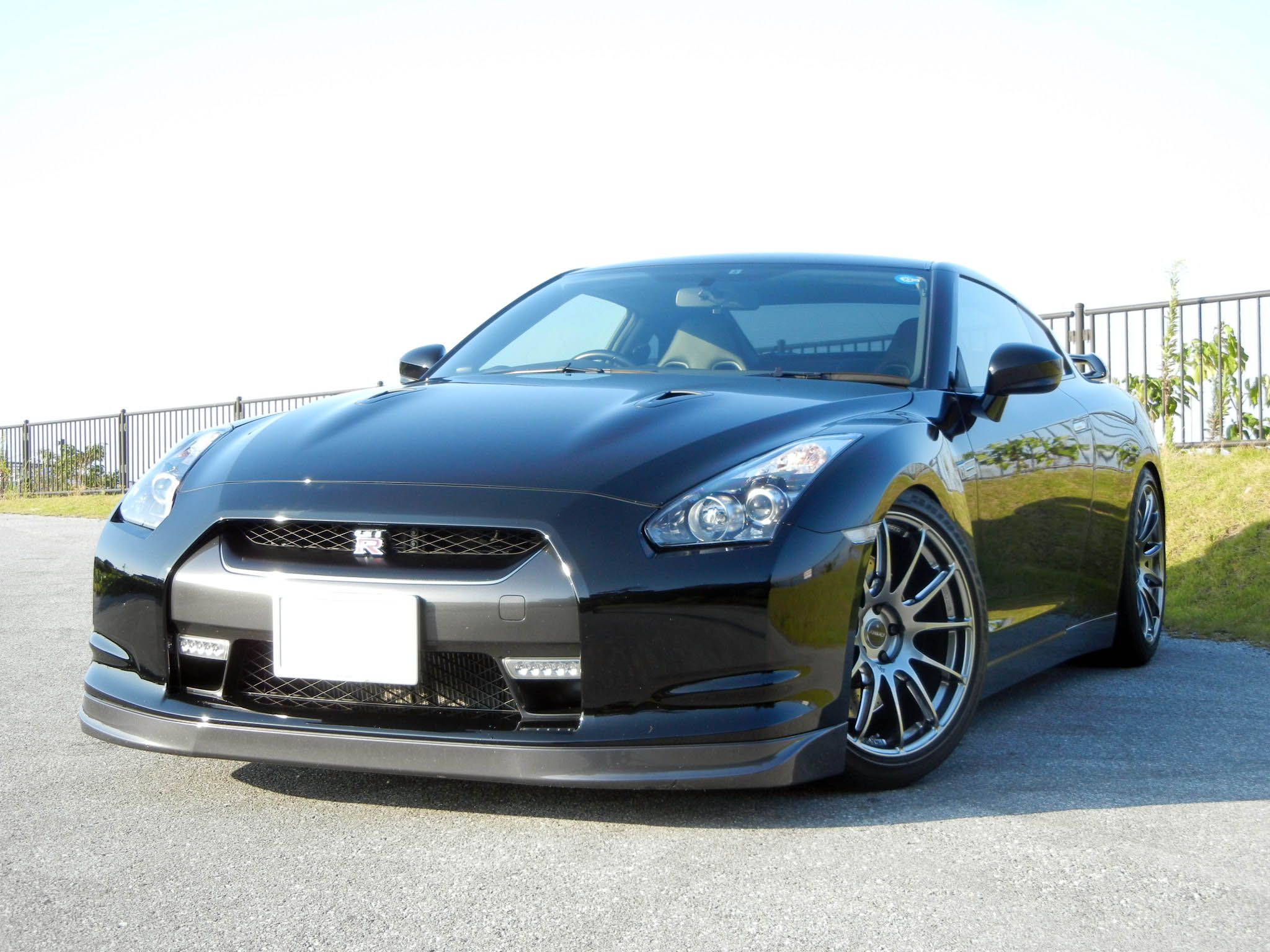 滋賀県中古車　日産 ＧＴ－Ｒ プレミアムエディション