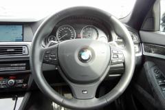滋賀県中古車　BMW ５シリーズ 523i Mスポーツパッケージ