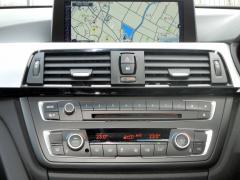 滋賀県中古車　BMW 3シリーズ 320i Mスポーツ