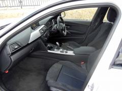 滋賀県中古車　BMW 3シリーズ 320i Mスポーツ