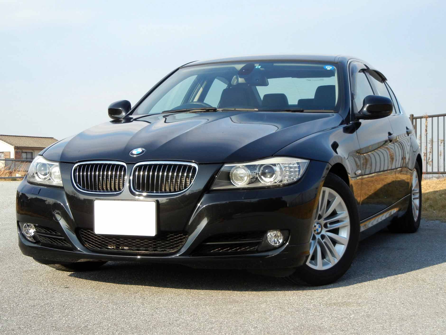 滋賀県中古車　BMW 3シリーズ 325i ハイラインパッケージ