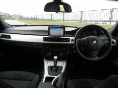 滋賀県中古車　BMW 3シリーズ 320i Mスポーツパッケージ