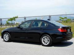 滋賀県中古車　BMW 3シリーズ 320d