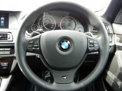 滋賀県中古車　BMW 5シリーズ 523i Mスポーツパッケージ