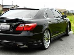 滋賀県中古車　レクサス LS LS600h Ｉパッケージ