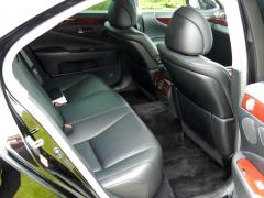 滋賀県中古車　レクサス LS LS600h Ｉパッケージ