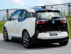滋賀県中古車　BMW i3 ベースグレード