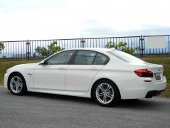 滋賀県中古車　BMW 5シリーズ 523d Ｍスポーツパッケージ