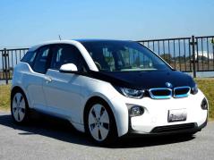 滋賀県中古車　BMW i3 レンジエクステンダー装着車