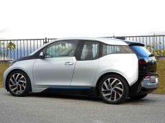 滋賀県中古車　BMW i3 ベースグレード