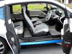 滋賀県中古車　BMW i3 ベースグレード