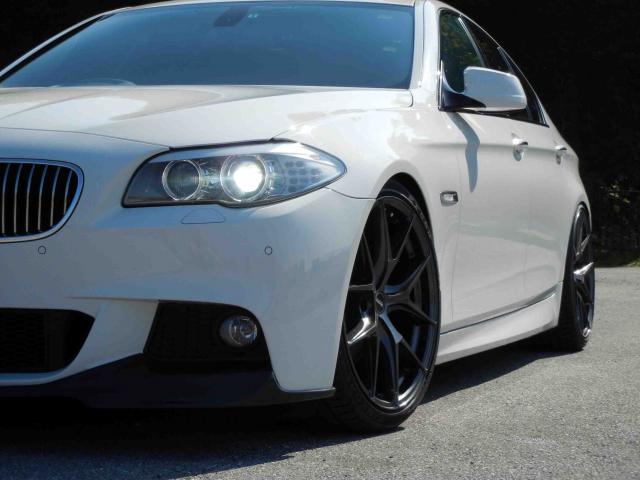 滋賀県中古車　BMW 5シリーズ 528i Mスポーツパッケージ