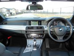 滋賀県中古車　BMW 5シリーズ 528i Mスポーツパッケージ