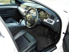 滋賀県中古車　BMW 5シリーズ 528i Mスポーツパッケージ