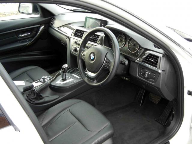 滋賀県中古車　BMW 3シリーズ 320d ラグジュアリー