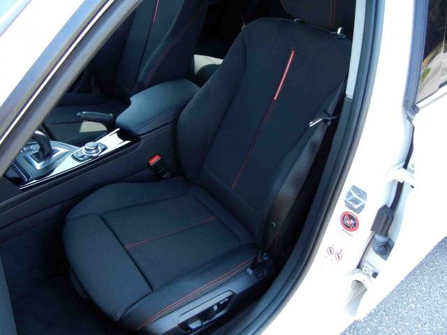 滋賀県中古車　BMW 3シリーズ 320d　スポーツ