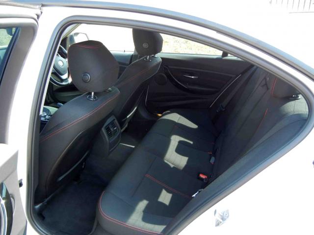 滋賀県中古車　BMW 3シリーズ 320d　スポーツ