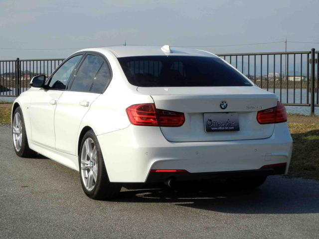 滋賀県中古車　BMW 3シリーズ 320d　Mスポーツ
