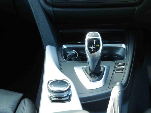 滋賀県中古車　BMW 3シリーズ 320d　Mスポーツ