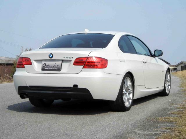 滋賀県中古車　BMW 3シリーズ　クーペ 320i Mスポーツパッケージ