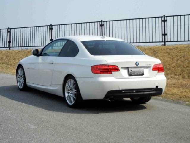 滋賀県中古車　BMW 3シリーズ　クーペ 320i Mスポーツパッケージ