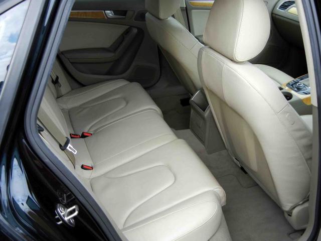 滋賀県中古車　アウディ A4 １．８ＴＦＳＩ