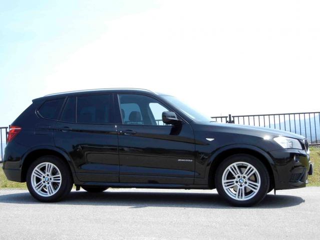 滋賀県中古車　BMW X3 xDrive20d Mスポーツ