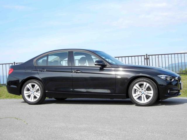 滋賀県中古車　BMW 3シリーズ 320d スポーツ