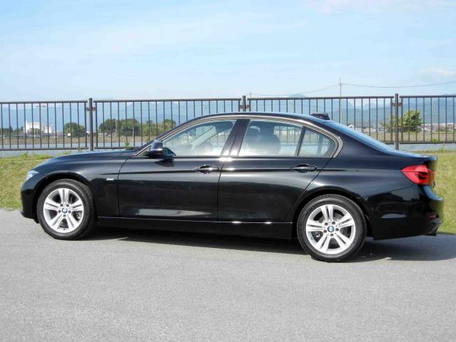 滋賀県中古車　BMW 3シリーズ 320d スポーツ