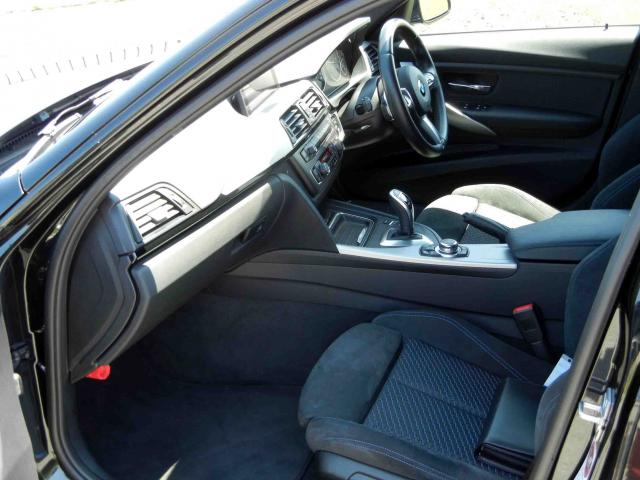 滋賀県中古車　BMW 3シリーズツーリング 320d ツーリング　ブルーパフォーマンスＭスポーツ