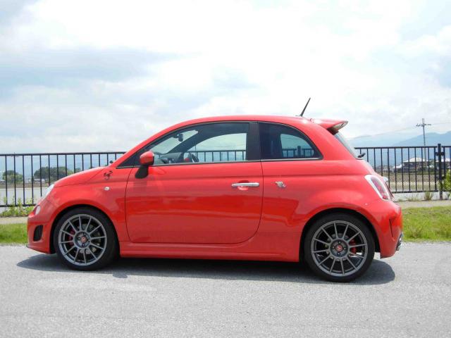 滋賀県中古車　選択してください アバルト500 フェラーリディーラーズエディション
