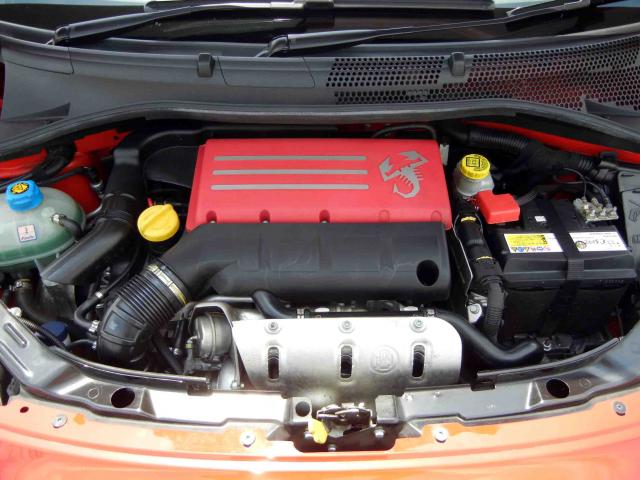 滋賀県中古車　選択してください アバルト500 フェラーリディーラーズエディション