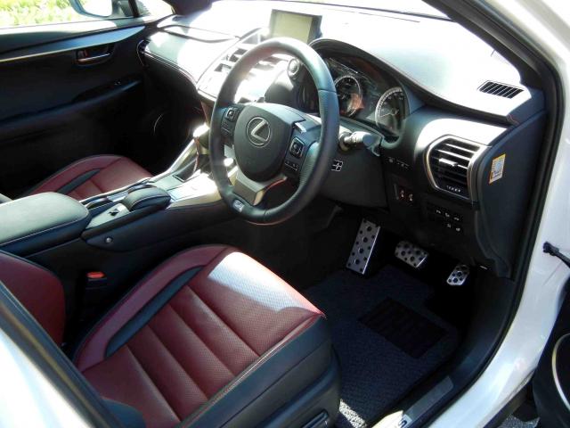 滋賀県中古車　レクサス NX NX200t Fスポーツ