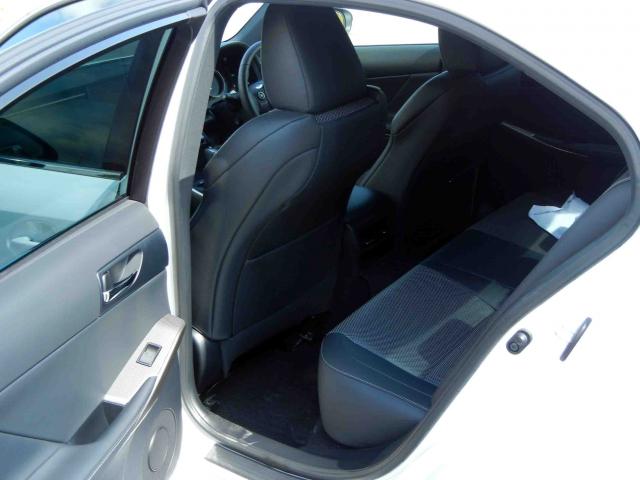 滋賀県中古車　レクサス IS IS300h Fスポーツ