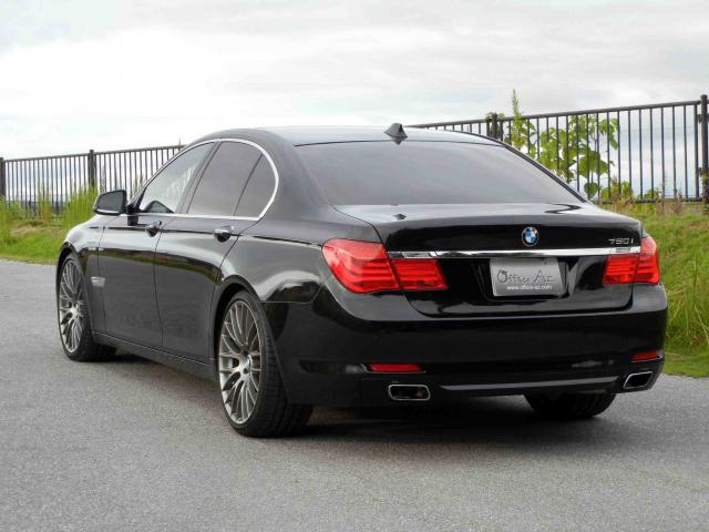 滋賀県中古車　BMW 7シリーズ 750i コンフォートパッケージ