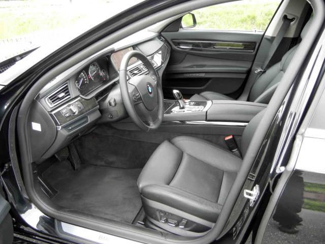 滋賀県中古車　BMW 7シリーズ 750i コンフォートパッケージ