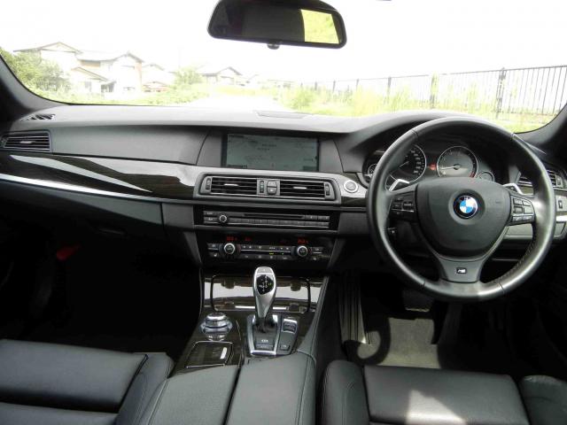 滋賀県中古車　BMW 5シリーズ　ツーリング 535i Mスポーツパッケージ