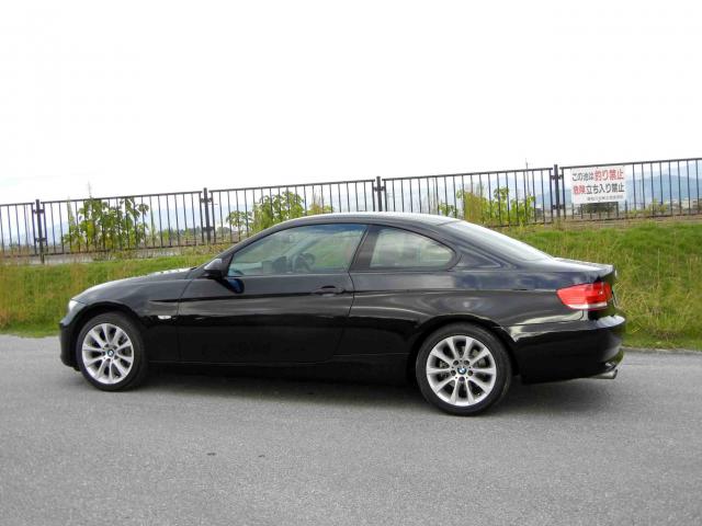 滋賀県中古車　BMW 3シリーズ クーペ 320i ハイラインパッケージ
