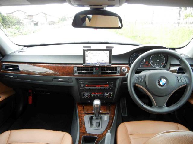 滋賀県中古車　BMW 3シリーズ クーペ 320i ハイラインパッケージ