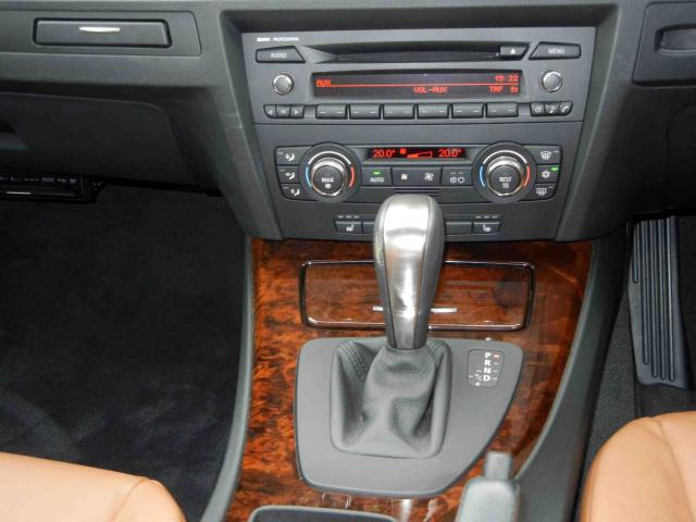 滋賀県中古車　BMW 3シリーズ クーペ 320i ハイラインパッケージ