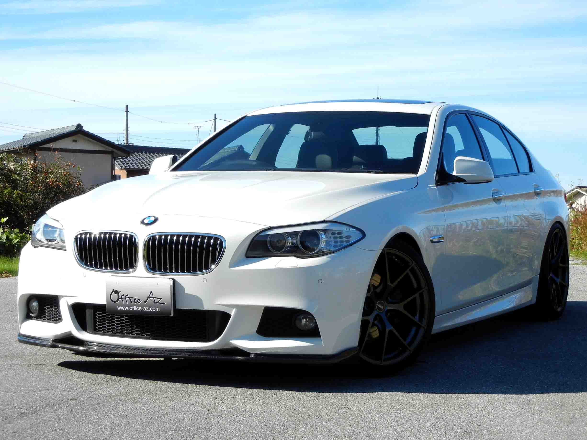 滋賀県中古車　BMW 5シリーズ 528i Mスポーツパッケージ