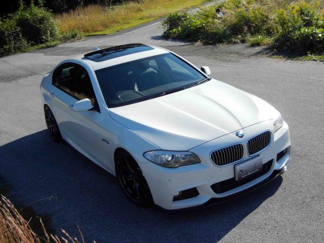 滋賀県中古車　BMW 5シリーズ 528i Mスポーツパッケージ