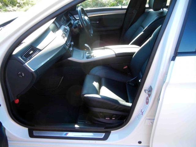 滋賀県中古車　BMW 5シリーズ 528i Mスポーツパッケージ
