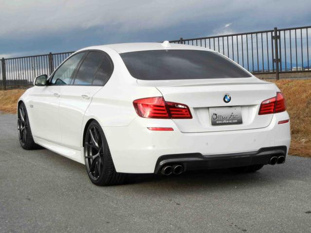 滋賀県中古車　BMW 5シリーズ 523i Mスポーツパッケージ
