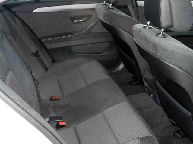 滋賀県中古車　BMW 5シリーズ 523i Mスポーツパッケージ