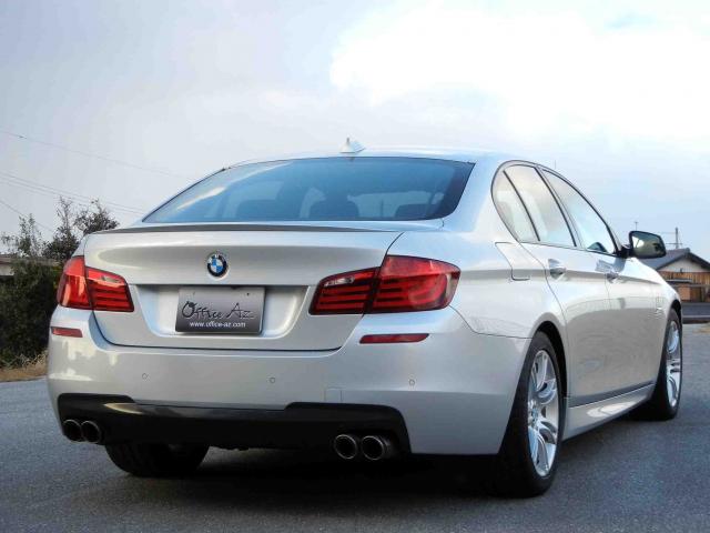 滋賀県中古車　BMW 5シリーズ 528i Mスポーツパッケージ