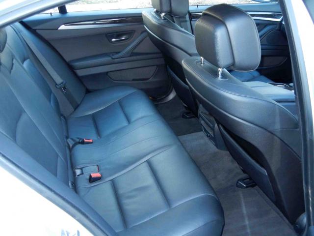 滋賀県中古車　BMW 5シリーズ 528i Mスポーツパッケージ