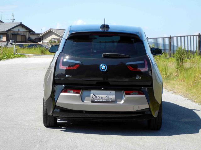 滋賀県中古車　BMW i3 ベースグレード