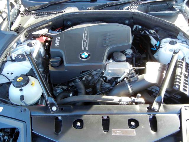 滋賀県中古車　BMW 5シリーズ　ツーリング 523i ハイラインパッケージ